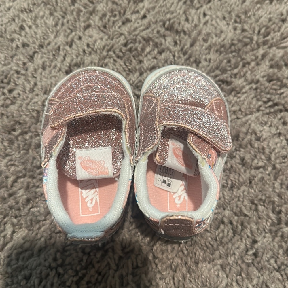 Baby girl pink sparkly vans ! Infant size 2.0